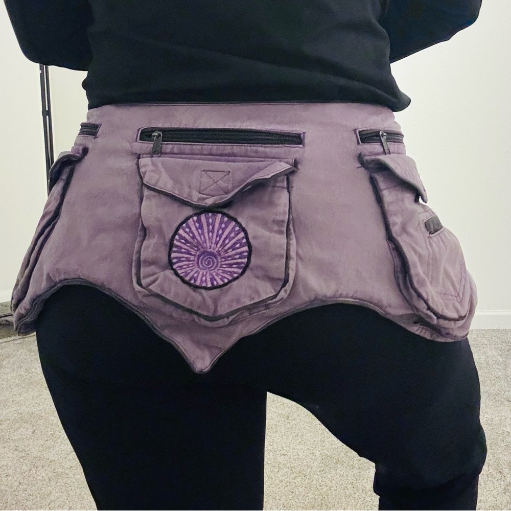 Avatar Imports Flower Petal Cotton Belt Bag in Rustic Purple